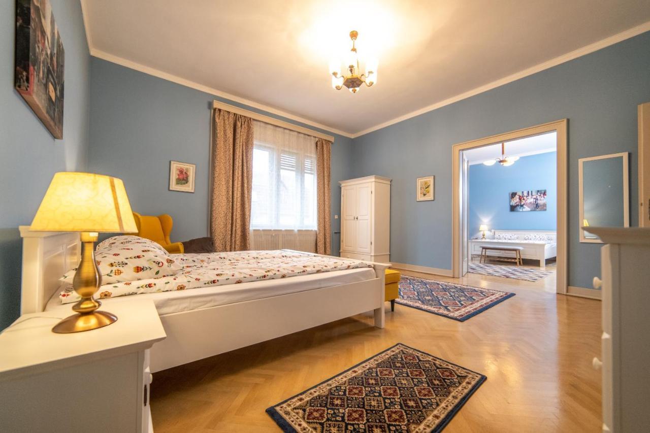 City House Тимишоара Экстерьер фото