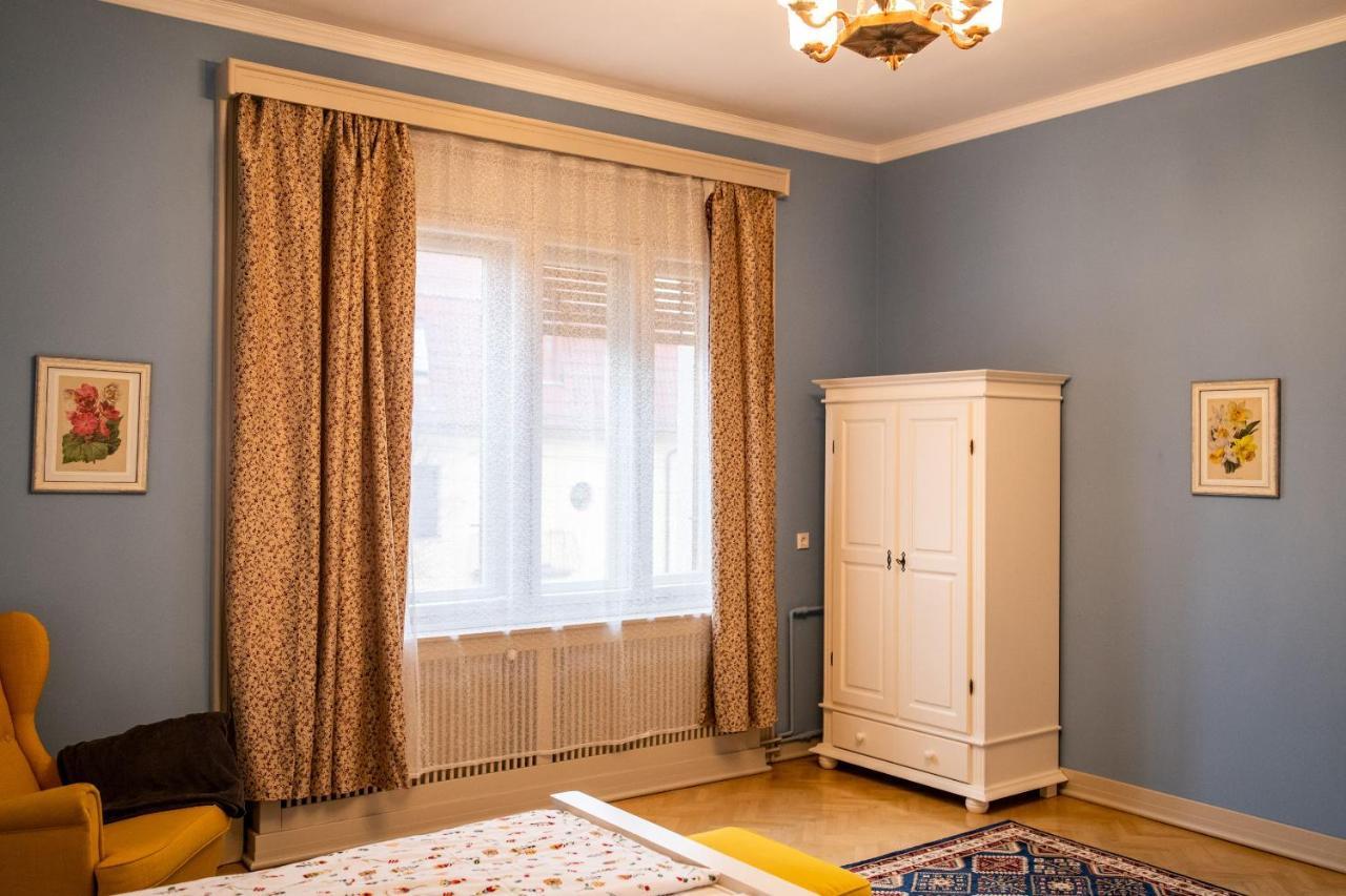 City House Тимишоара Экстерьер фото